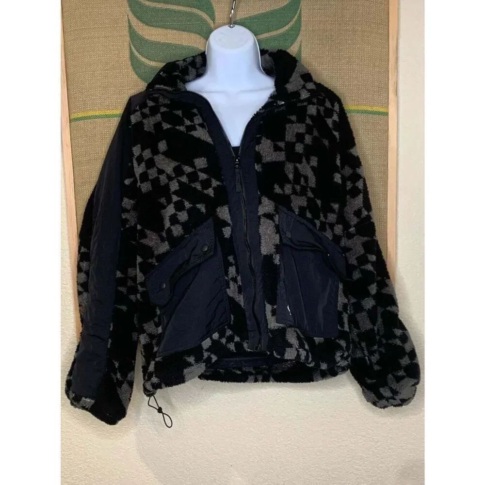 JoyLab High Pile Sherpa Fleece Full-Zip Jacket in Black/Gray Checkered Pattern